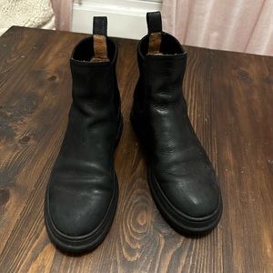 Madewell Lugsole Black Chelsea Boots - Size 8